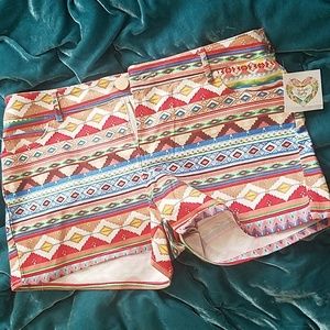 Colorful Aztec printed shorts (Medium)